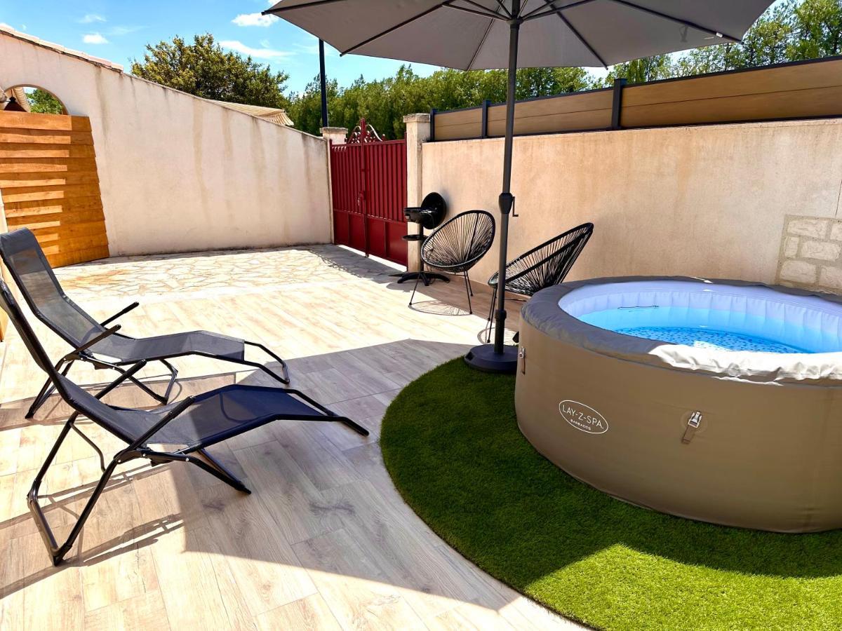 Maison De Charme Avec Jacuzzi Molleges المظهر الخارجي الصورة